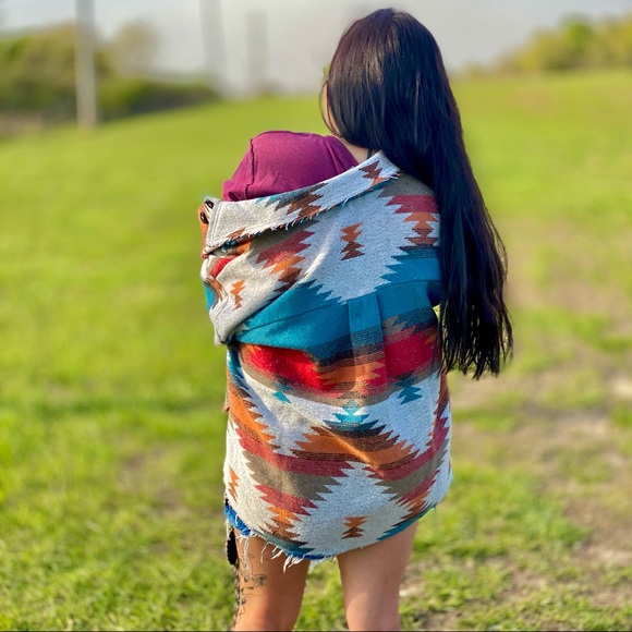 Aztec Button Up - Picture 11 of 13